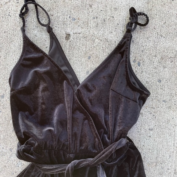 Black Velvet Jumpsuit - Picture 2 of 3